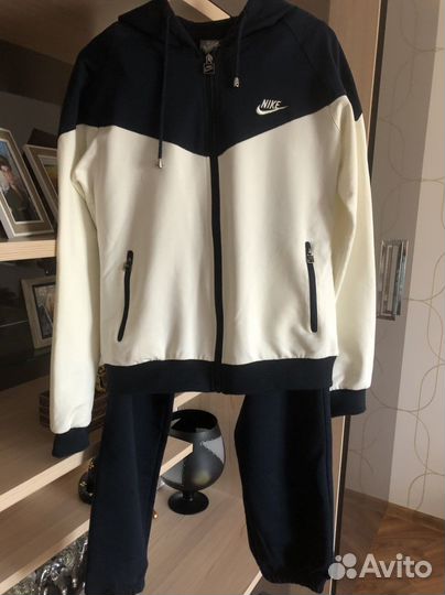 Спортивный костюм nike