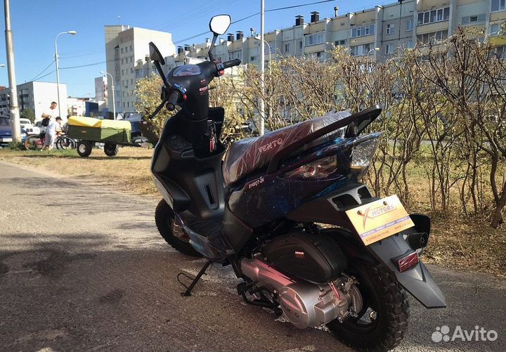 Скутер X-motors corsa PRO