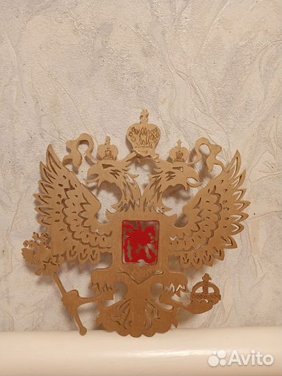 Герб россии из дерева. Ручной работы