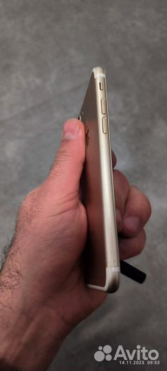 iPhone 7, 32 ГБ