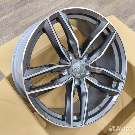 Новые диски R20 на Audi Q7 4L (до 2016 г.в.)