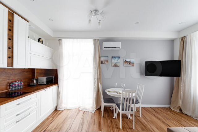 2-к. квартира, 35 м², 3/3 эт.