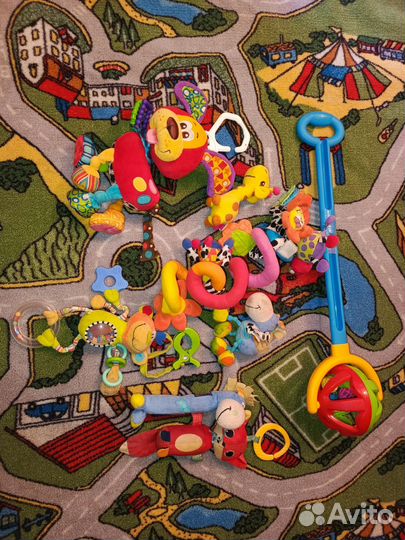 Игрушки детские мягкие развивающие