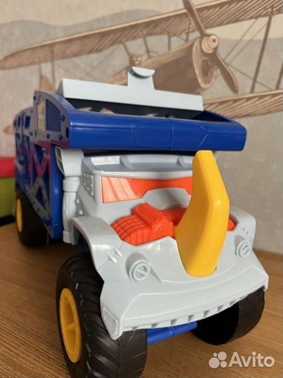 Hot wheels monster truck