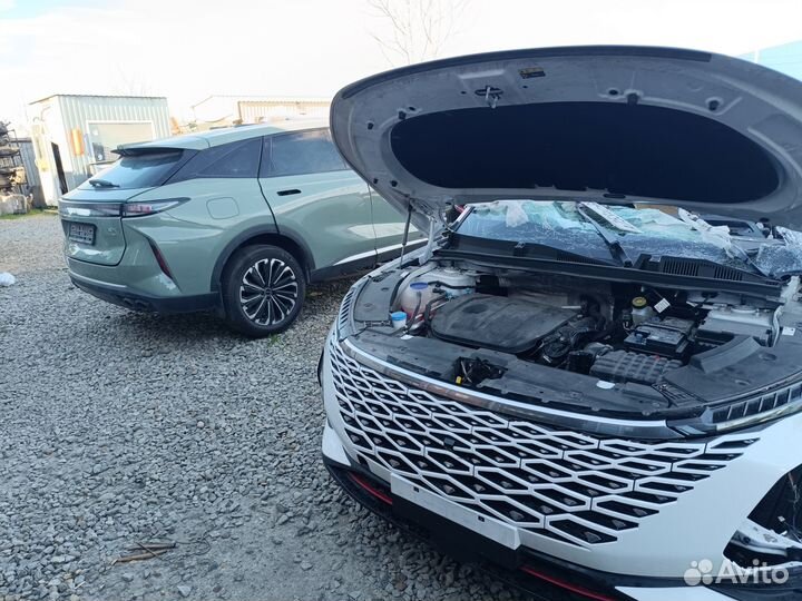 В полный разбор Omoda C5 Омода C 5