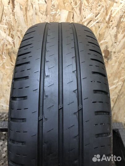 Hankook Vantra LT RA18 215/65 R17 104T