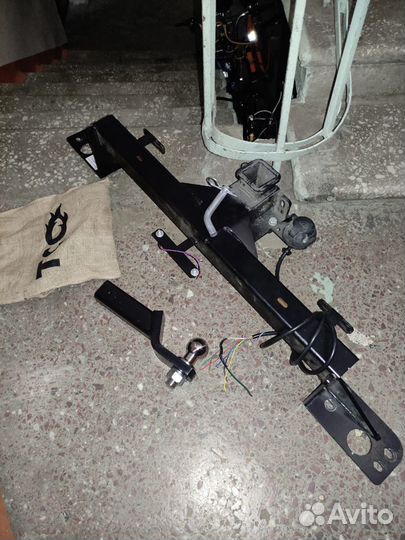 Продам тягово-сцепное устройство (фаркоп)