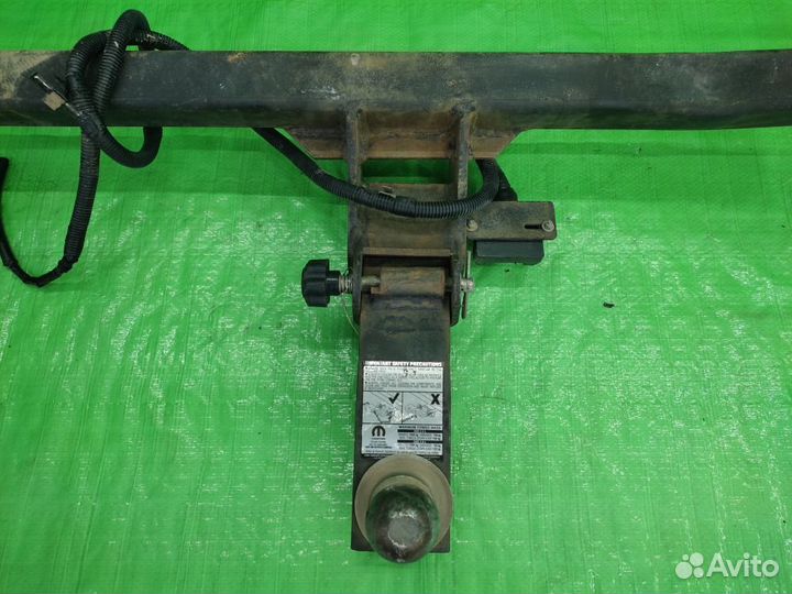 Фаркоп оригинал Mopar Jeep Compass / Patriot