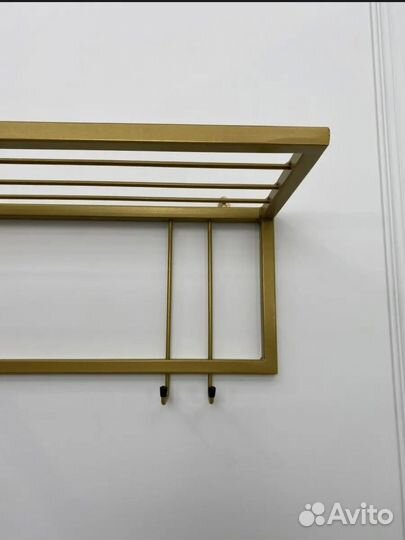 Вешалка настенная металлическая