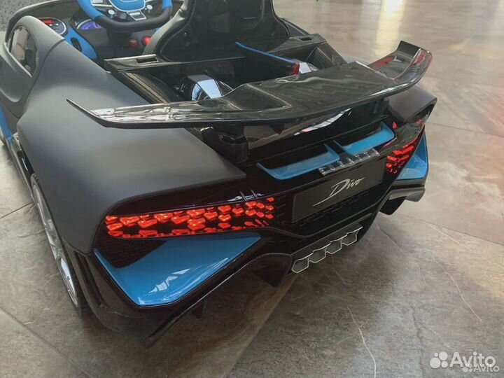 Детский электромобиль Bugatti Divo HL338