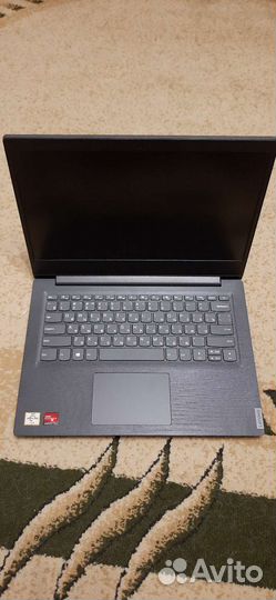 Ноутбук lenovo v14-ada новый