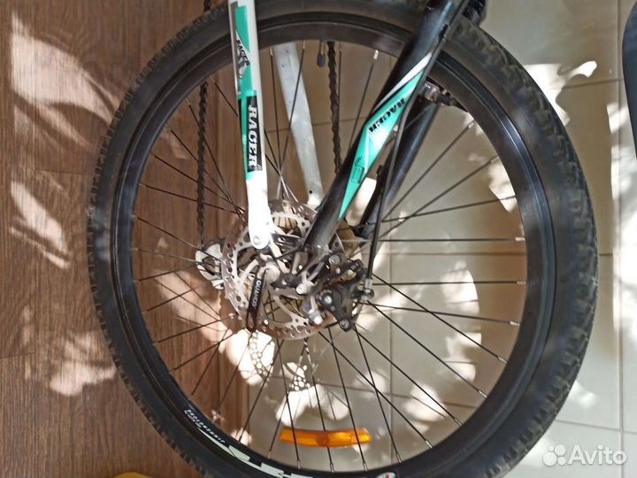 Велосипед racer,21 скорость, колеса 24 дюйма