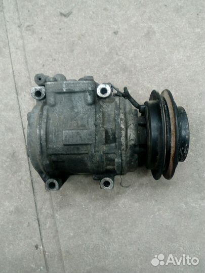 Компрессор кондиционера Toyota lite ace