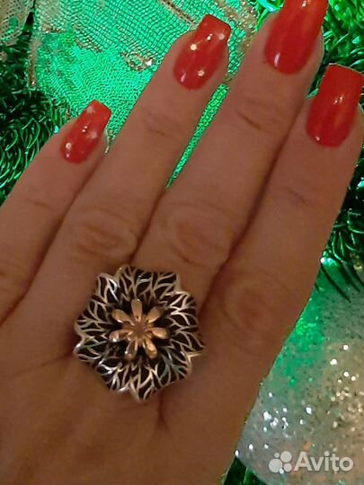 Серебряное кольцо