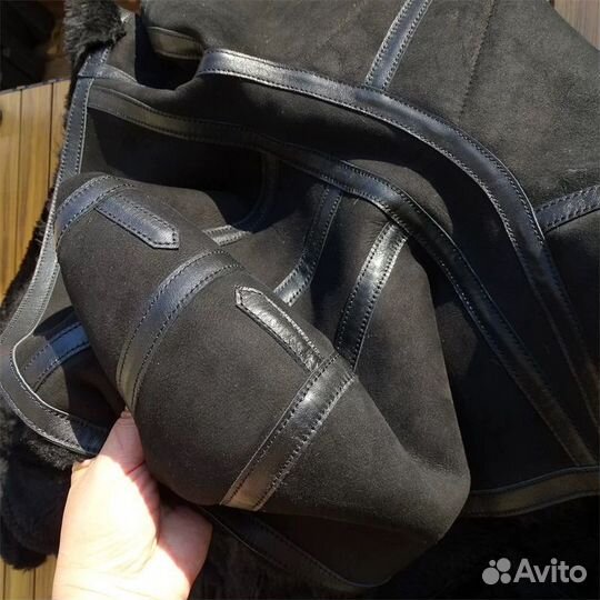 Мужская натуральная дубленка с капюшоном