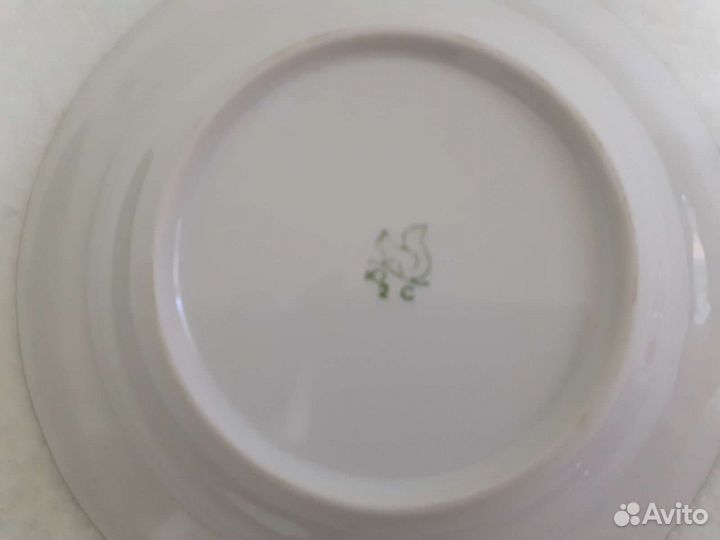 Набор суповых тарелок