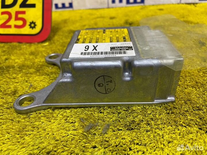 Блок управления airbag передний Toyota Corolla