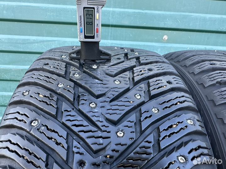 Nokian Tyres Hakkapeliitta 8 245/45 R17