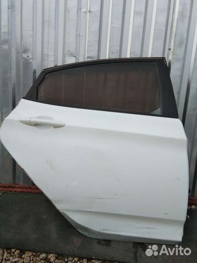 Дверь задняя правая Хендай Солярис седан