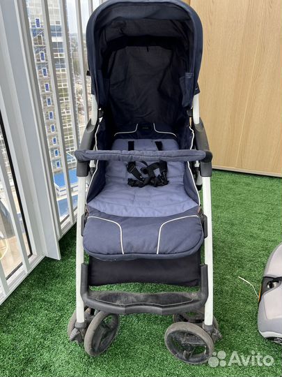 Коляска прогулочная