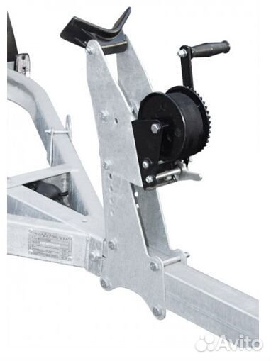 Лебедка для лодочного прицепа ручная с кронштейном