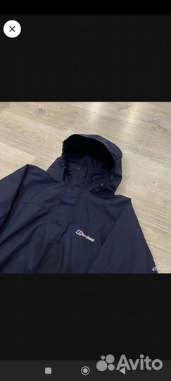 Ветровка berghaus aq2