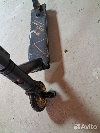 Трюковой самокат