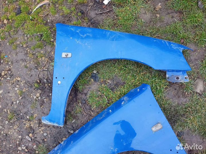 Крылья Peugeot 106