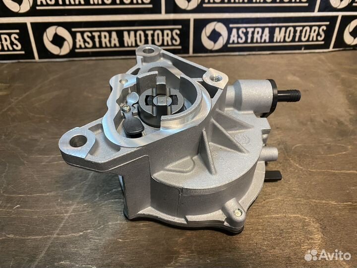 Вакуумный насос с прокладкой Камминз 2.8 Газель