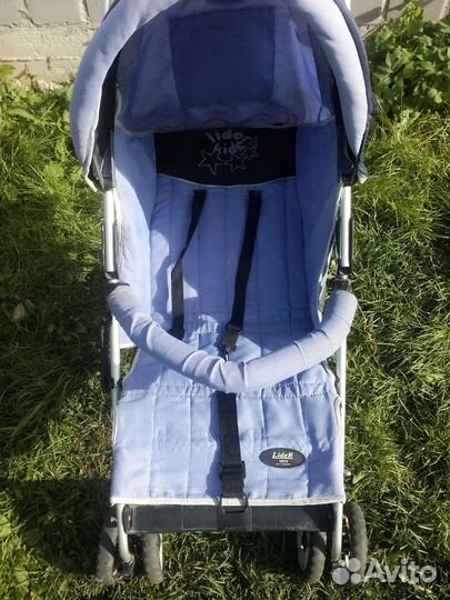 Прогулочная коляска