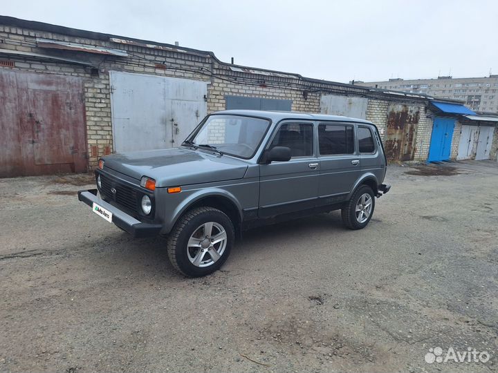 LADA 4x4 (Нива) 1.7 МТ, 2011, 224 000 км