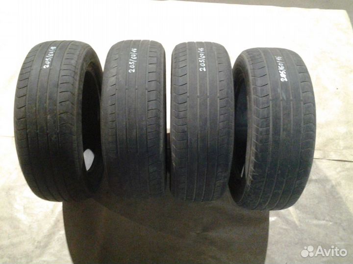 Dunlop SP Sport 2050 205/60 R16