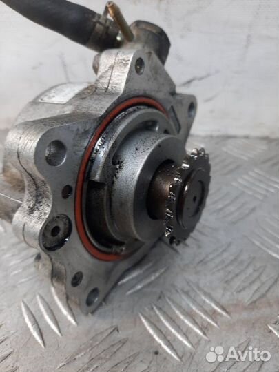 Насос вакуумный Nissan X-Trail внедорожник 5 дв