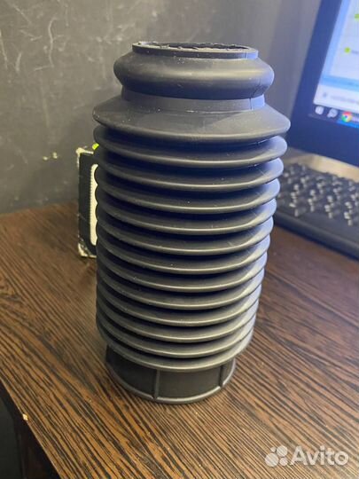 Отбойник стойки + пыльник trialli BC1966