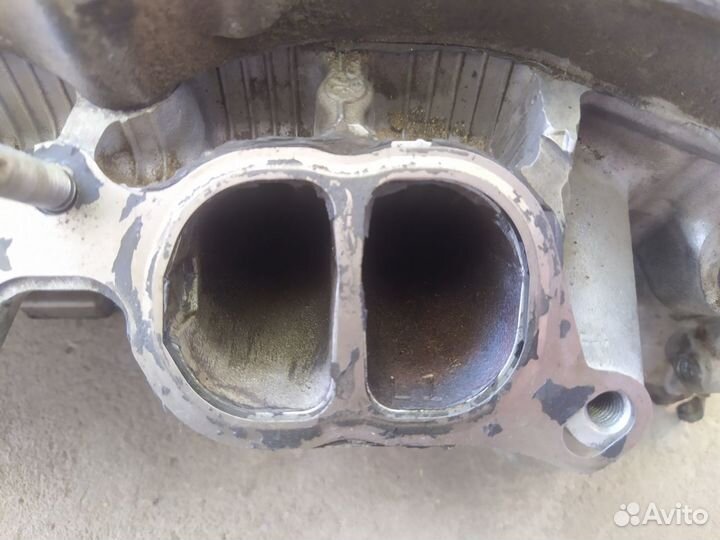 Гбц в сборе левая Lexus GS300 3GR-FSE