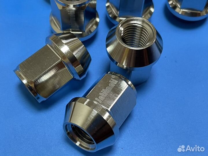 Титановые колесные гайки М12х1,5 (20 шт)