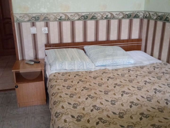 Комната 15 м² в > 9-к., 1/3 эт.