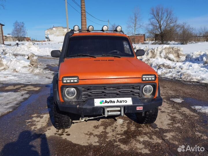 LADA 4x4 (Нива) 1.7 МТ, 2001, 60 000 км