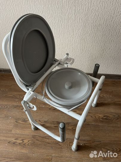 Кресло туалет для пожилых