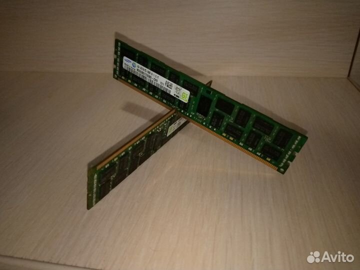 Оперативная память 4 gb 1333 Mgz 2 плашки