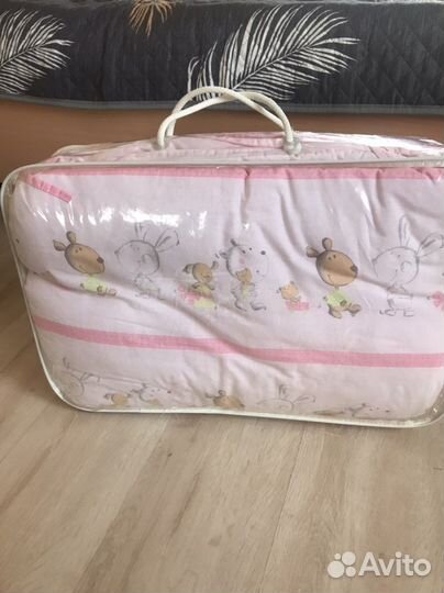 Бортики на детскую кроватку