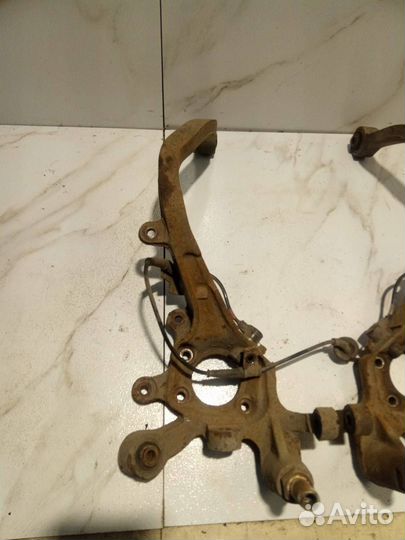 Кулак задний Hyundai-Kia Sonata EF (рест.) EF 2006