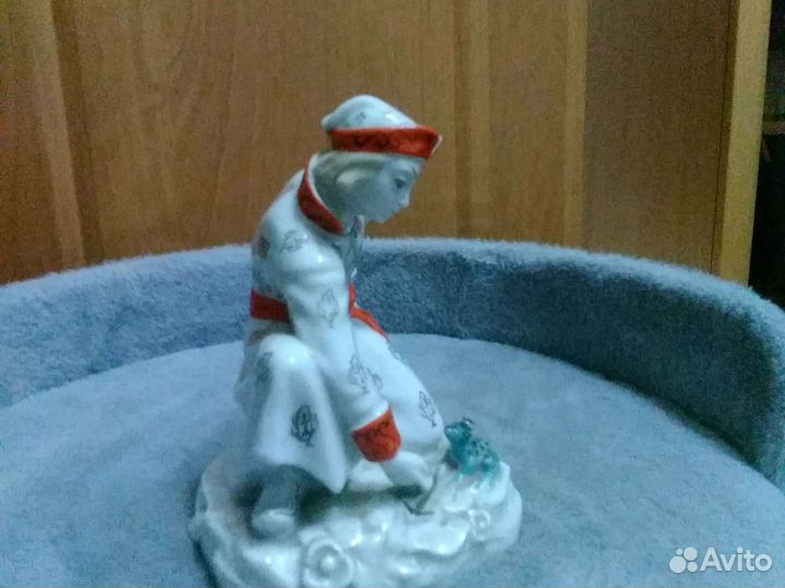 Иванушка и лягушка царевна