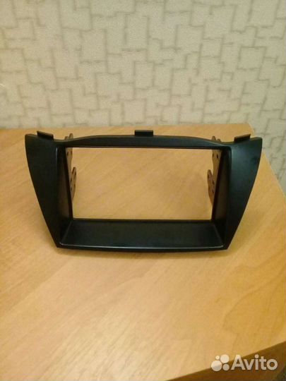 Переходная рамка для 2DIN магнитолы на hyundai IX3