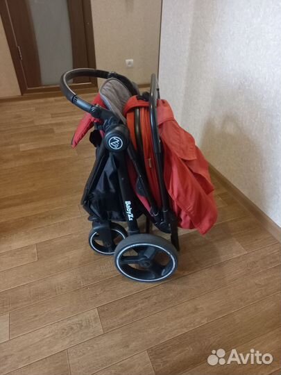 Прогулочная коляска Babyzz