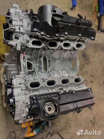 Двигатль VK56VD 5.6 L Infiniti/nissan