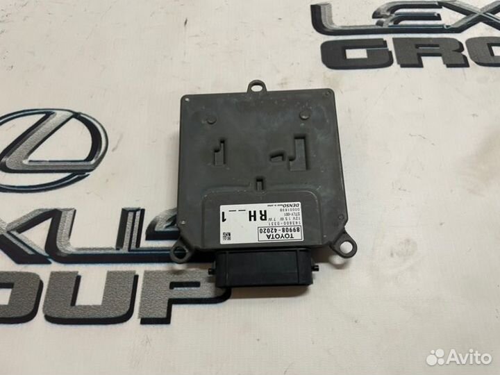 Блок управления фары прав. перед. Toyota RAV4