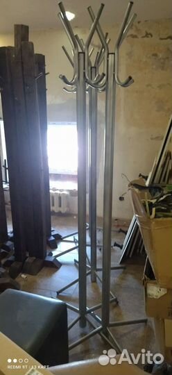 Вешала напольные