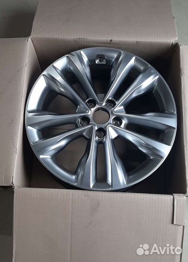 Hyundai Santa Fe (DM ) диск литой R18 1 штука