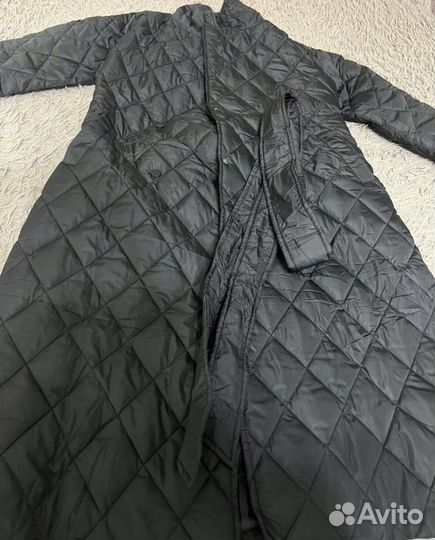 Плащь черный весенний